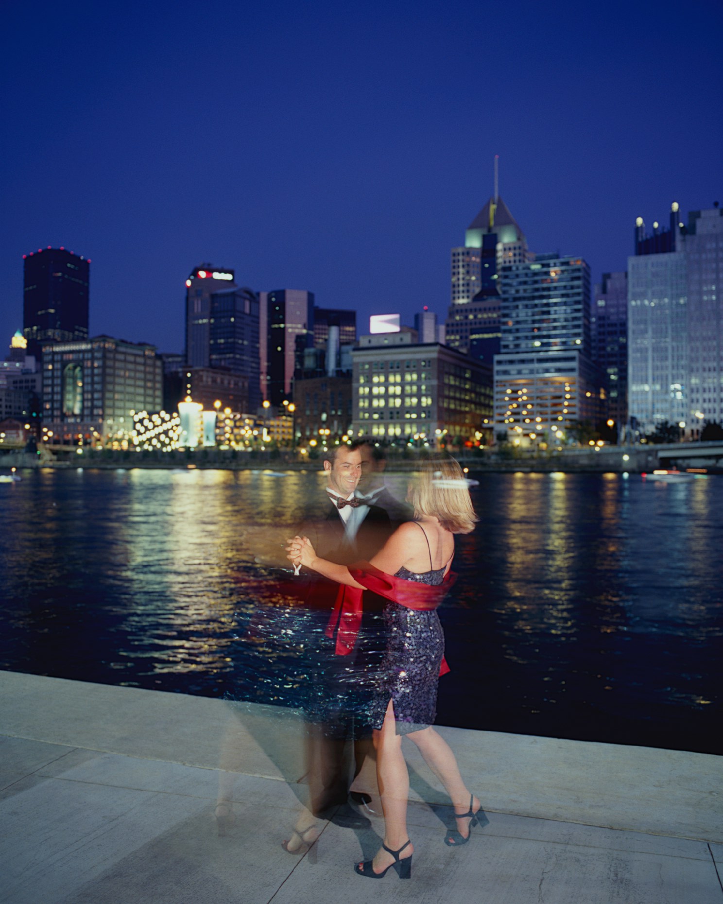 Whirl Magazine Inaugural Cover - Pittsburgh Skyline